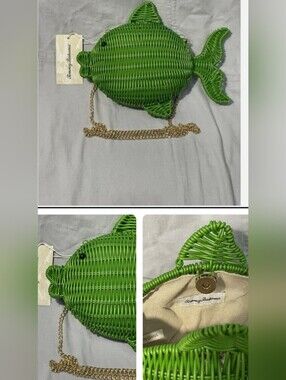 NWT Tommy Bahama Green Wicker Fish Crossbody Purse with Gold Chain